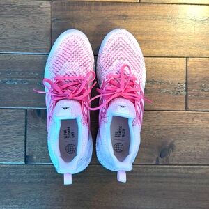Adidas 9.5 ultraboost worn once